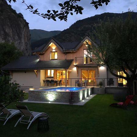 Chalet Barbara With Swimming Pool In The Heart Of Oisans Le Bourg-dʼOisans Eksteriør bilde