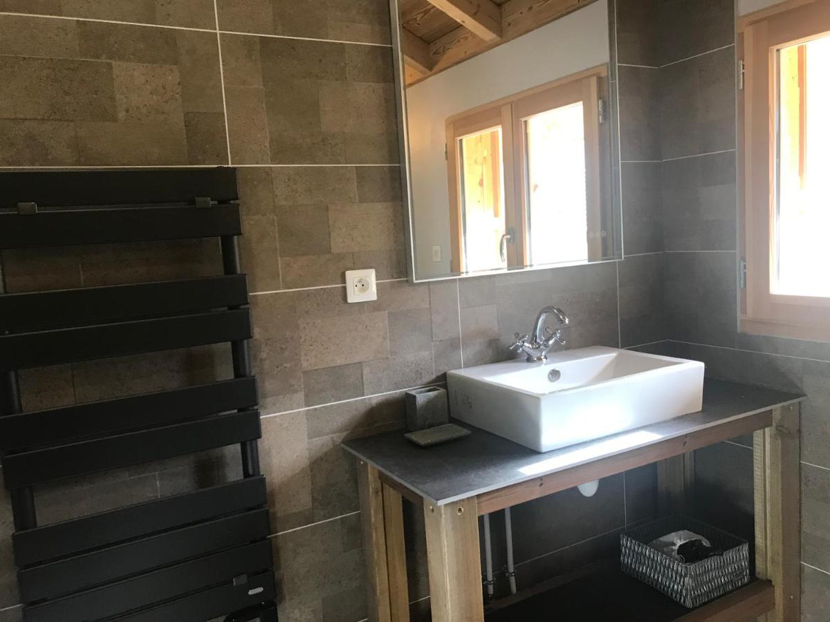 Chalet Barbara With Swimming Pool In The Heart Of Oisans Le Bourg-dʼOisans Eksteriør bilde